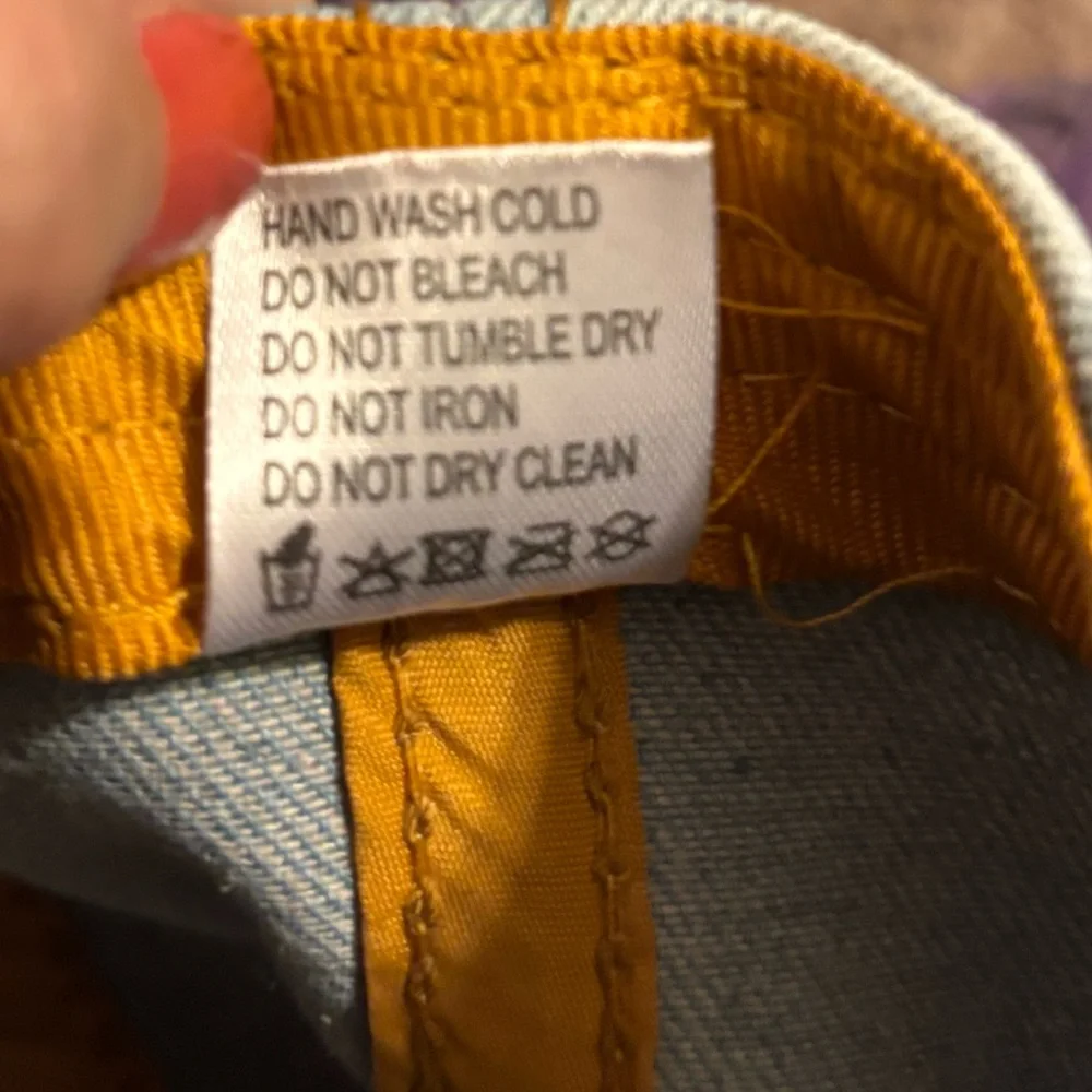 Stylish Denim Cap with Orange Skull Details! - Picture 6 of 6